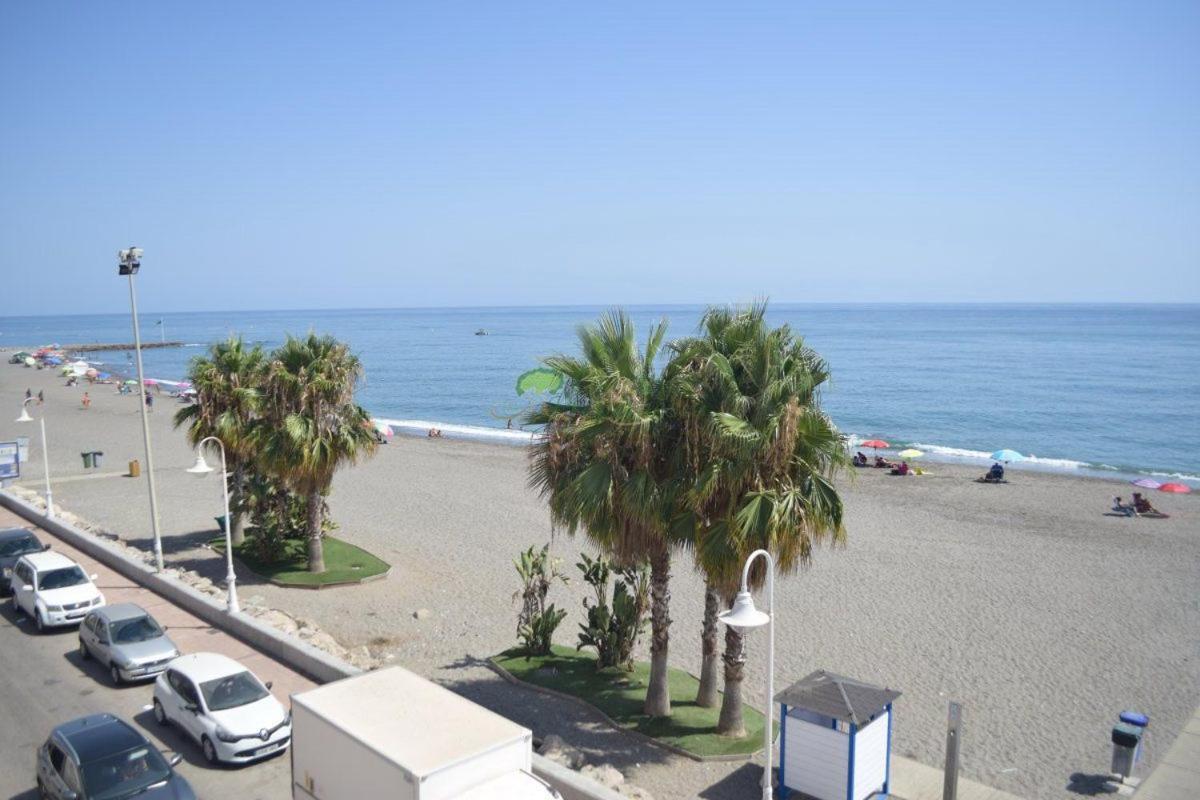 Algarrobo Costa Primera Linea De Playa Duplex Екстер'єр фото